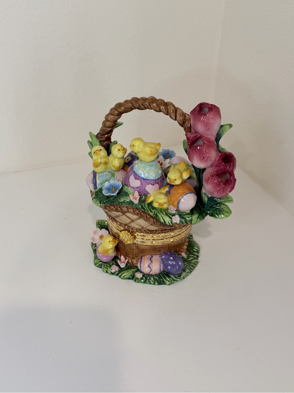 Easter Basket Ceramic Figurine with Chicks and Eggs Trinket Box